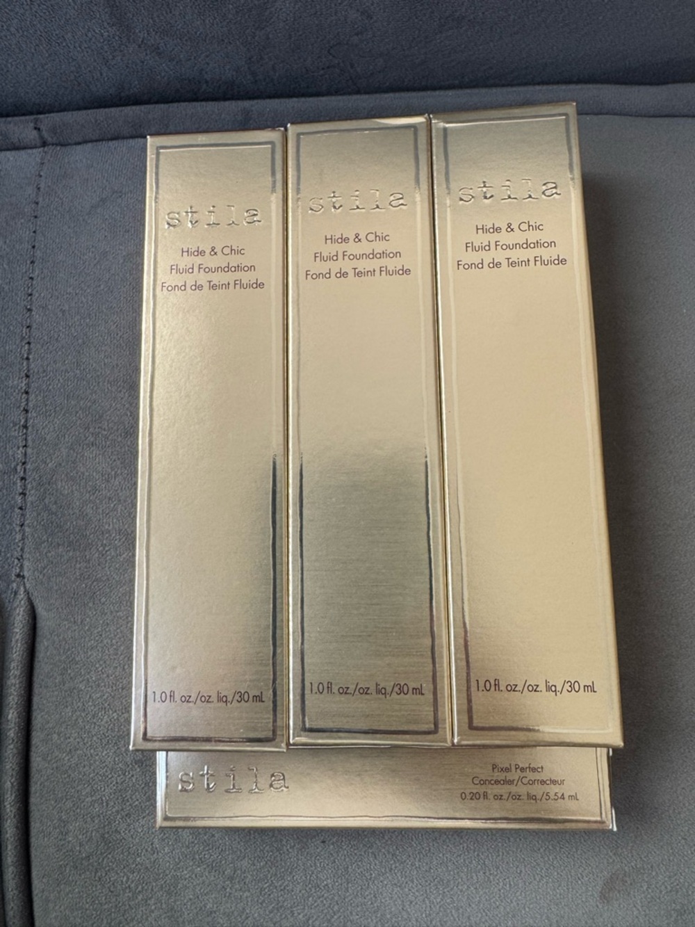 Stila Hide & Chic Fluid Foundation and concealer